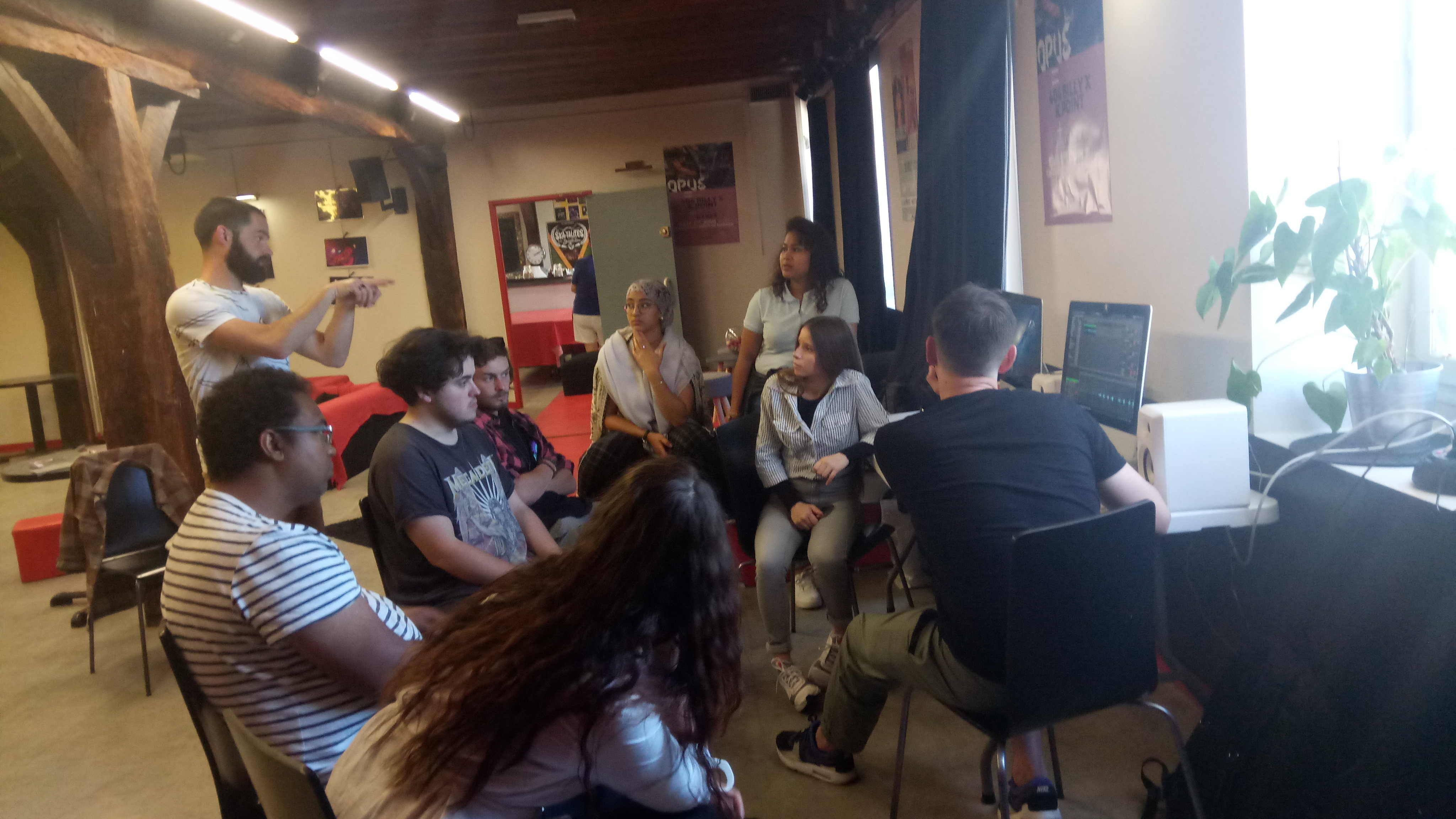 jour 1 création du clip et du son