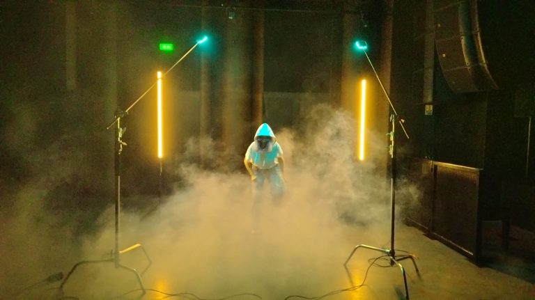 jeu lumière danse de Jade